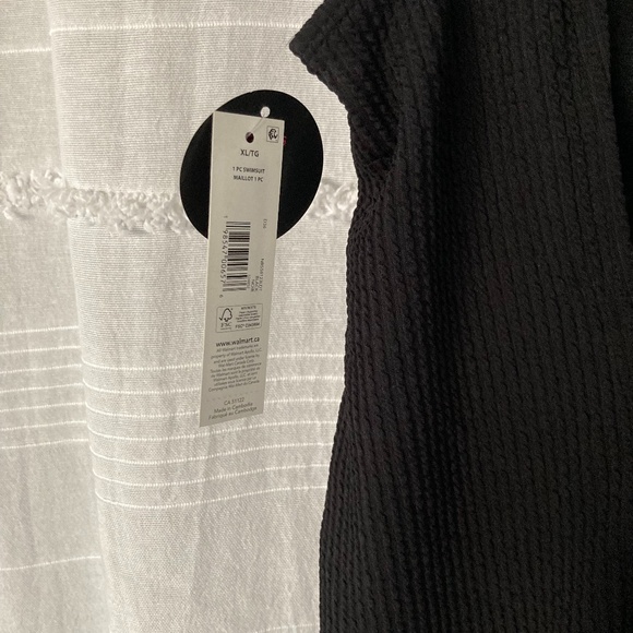 3/$10 SALE Ribbed Scoop Back Swimsuit NWT - Picture 2 of 6